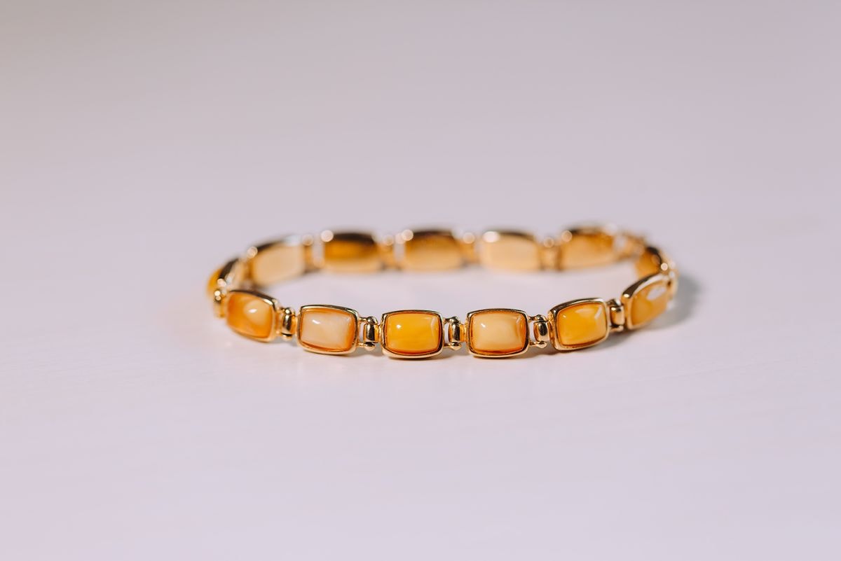 سوار الفضة الإسترلينية المطلية بالذهب والكهرَب البلطيقي – إشراقة العسل الذهبي - 1