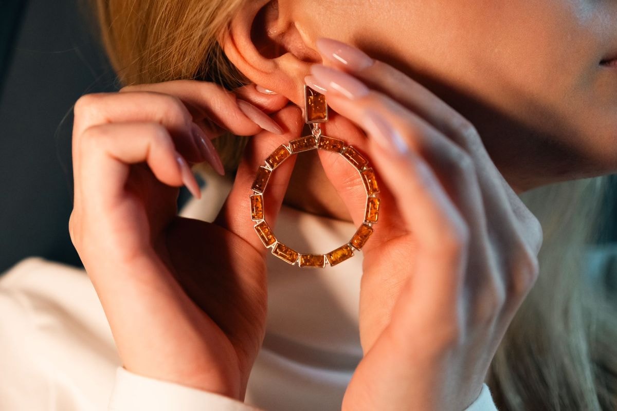 اقراط فراشة اكبر حجم - 1