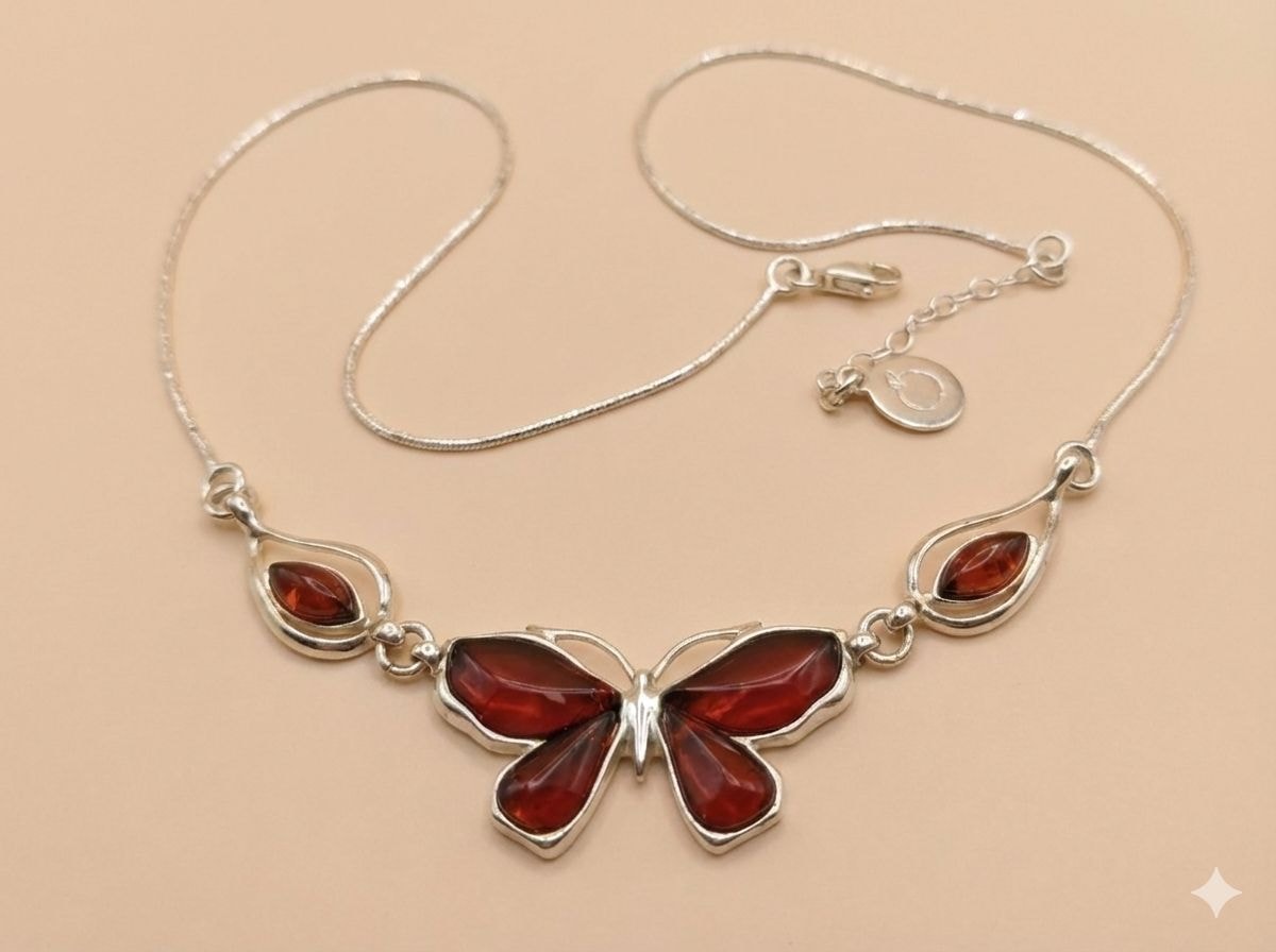 قلادة أنيقة مصنوعة من الكهرمان البلطيقي الطبيعي - 1